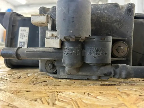OEM FV63-9E857-A koolstoffilter voor Ford C-Max MK2 image 10