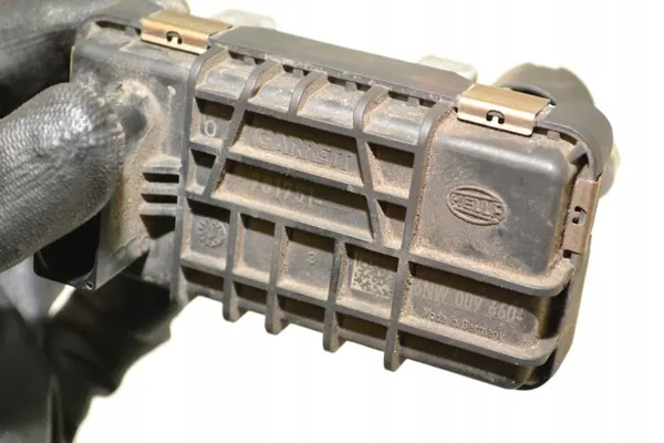 Actuador Turbo BMW OEM 6NW009660 para 2.0D N47 image 5