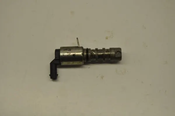 Audi OE 06E257S Steuerventil - Gebraucht image 3