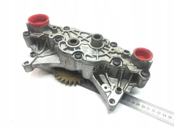 Moottoriöljypumppu OEM 20498516 Renault Trucksille image 2