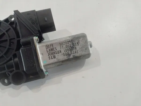 Etummaisen Ikkunan Moottori BMW 3 E90 E91 image 3