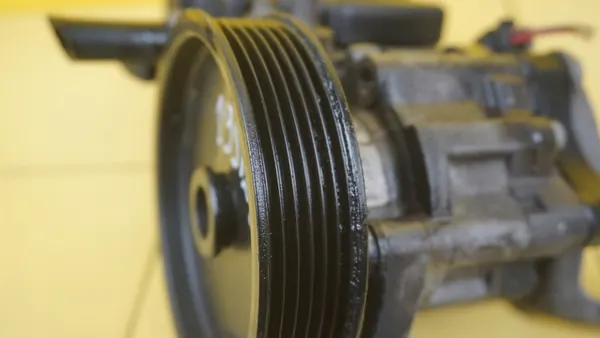 Servostyrningspump MERCEDES E W212 CLS 2.2 CDI A0064664701 image 5