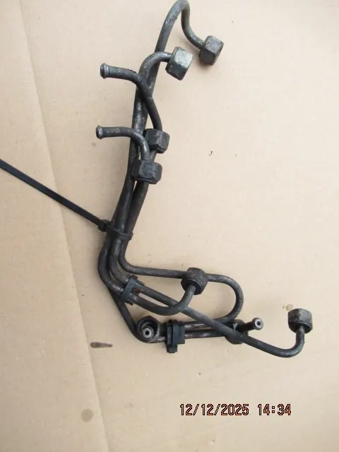 Ensemble de tuyaux d'injection VW Transporter T4 92-03 1.9 TD image 2