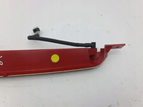 Luz stop adicional VW 5G6945087A - Usado image 10