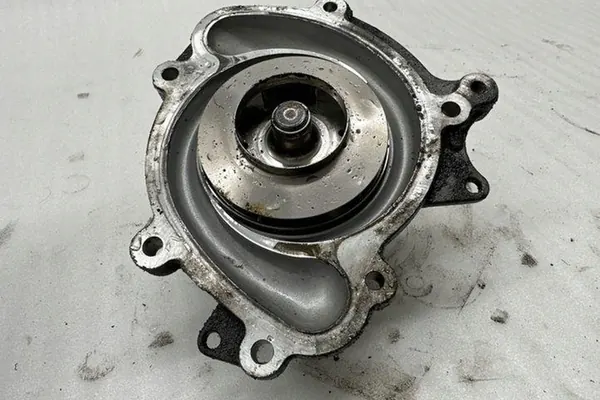 Vattenpump MERCEDES-BENZ S (W221) 3.5L hybrid image 3