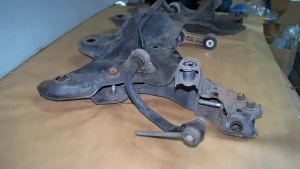 Ford Ka MK2 Vooronderstel OEM ford ka mk2 wózek image 5