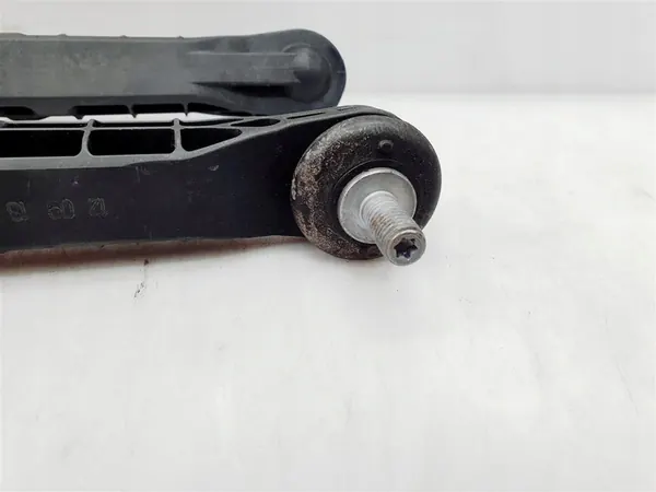 SEAT IBIZA V 6F0 VW POLO 2G Collegamento Stabilizzatore 2Q0411315 image 3