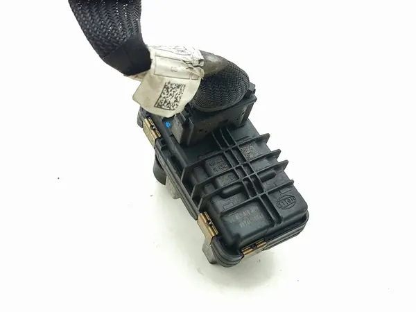 Jaguar F-Pace 2017 Atuador de turbocompressor G4D39137 image 4