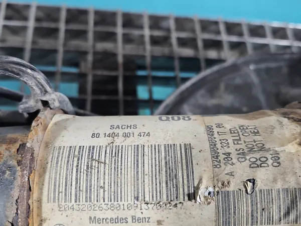 Ammortizzatore Anteriore Sinistro Mercedes GLK X204 08- image 2