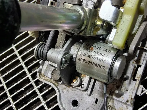 Land Rover Schalthebel 40E90134B02 - Gebrauchtes OE-Teil image 6