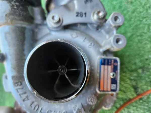 Renault OE H8201067824 Turbocharger image 2