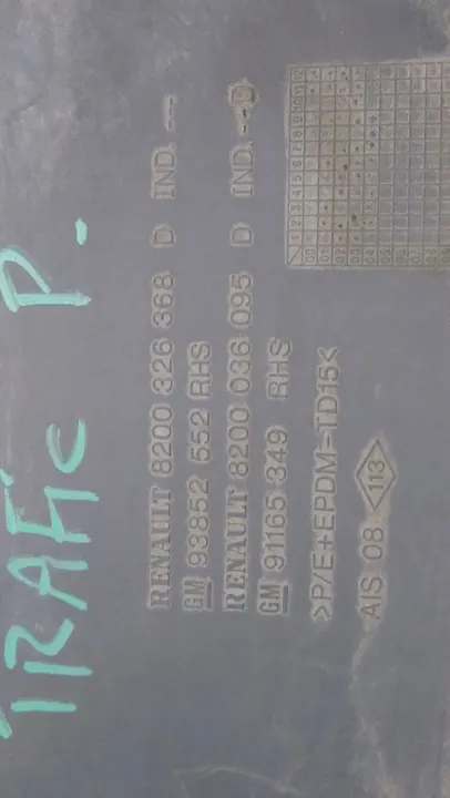 Renault Trafic II Right Rear Trim 8200326368 image 5