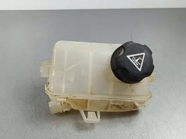 Réservoir d'égalisation OEM 9822414280 pour DS 7 Crossback image 2