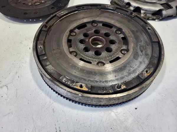 Kytkinpaketti Peugeot Traveller 2024 image 2