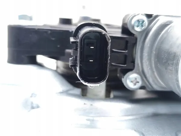 Régulateur de vitre avant droit Kia Sportage OEM 82460R2000 image 6