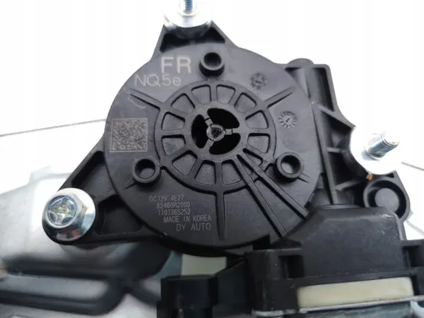 Régulateur de vitre avant droit Kia Sportage OEM 82460R2000 image 7
