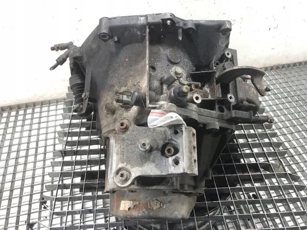 PEUGEOT 207 Vaihteisto 1.6 90HV 06-15 image 3