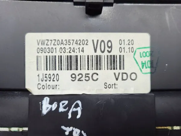 Velocímetro VW Bora 1.9 TDI OEM 1J5920925C image 4