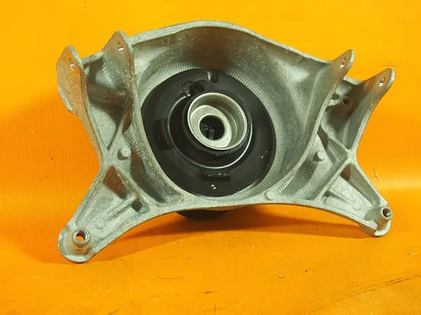 Audi A5 8T Linkes Stoßdämpferlager OEM 8r0412383a image 5