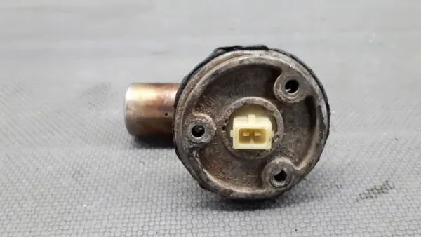 OEM 90213469 Oljetrycksensor för Opel Omega B 2.5TD image 2