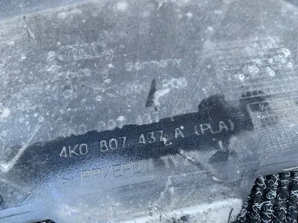 Audi A6 C8 Voorbumper OEM 4K0807437A Zwart image 8