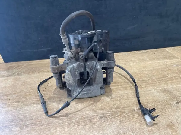 Bremszange hinten links JX632A442AD Jaguar XE image 2