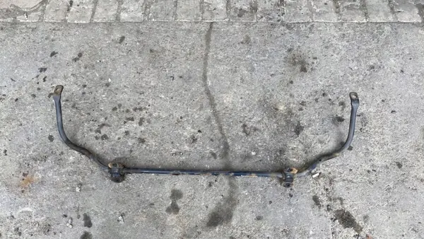 Begagnad bakre stabiliseringsstag OEM JUT93075 för Volvo V60 image 2