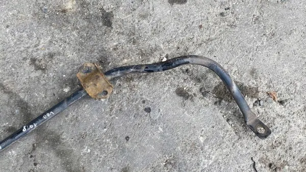 Begagnad bakre stabiliseringsstag OEM JUT93075 för Volvo V60 image 3