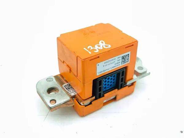 Pyrotechnische connector Tesla Model S 2015 107717700A image 1