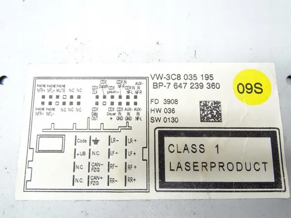 OEM 3C8035195 CD-navigationsradio - Begagnad image 8