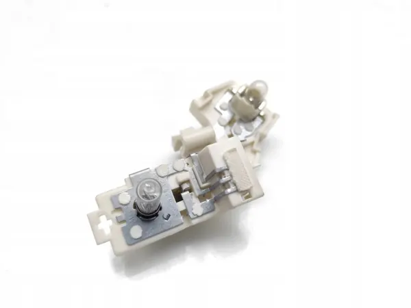 OEM 13306462 Takavalolamppupohja oikea Vauxhall Astra image 6
