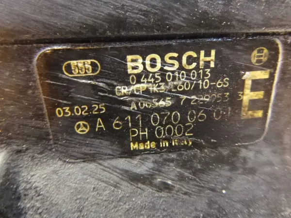 Mercedes-Benz Injectiepomp Diesel 6110700601 image 5