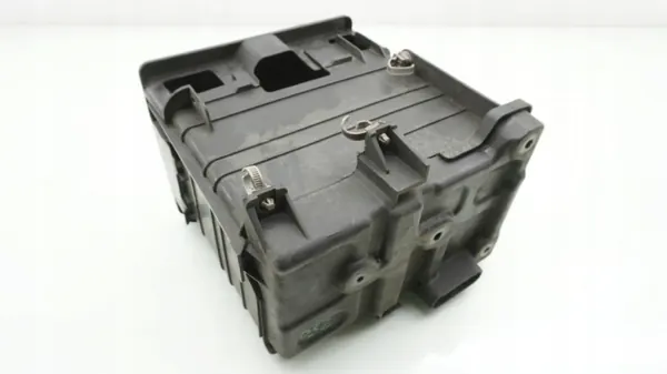 Mazda MX-5 NC Batterieträger OEM MMAUTKO-28056- image 5