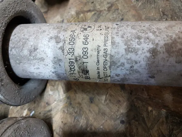 Amortizzatore posteriore sinistro BMW 5 E39 520i 530i 520d Sachs image 4