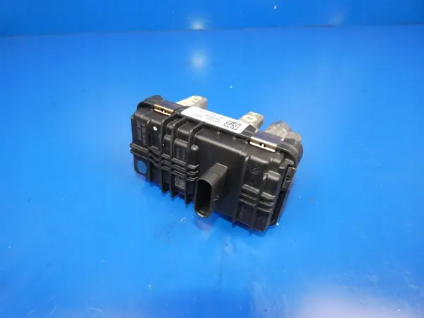 Mercedes Turboaktuator OEM 8311200008 - Begagnad image 2