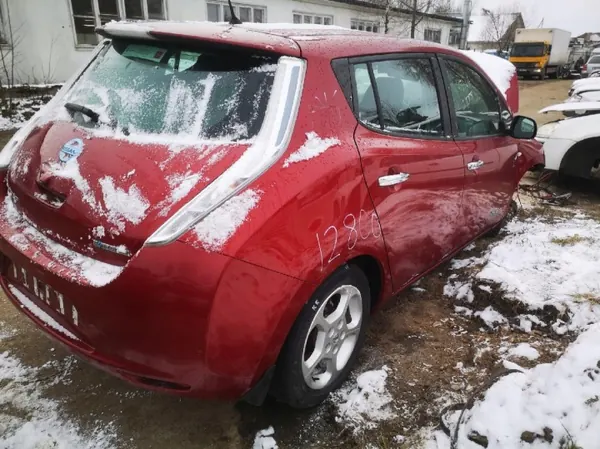 Nissan Leaf Hintere linke Türverriegelung OEM dot682m3232as2 image 7