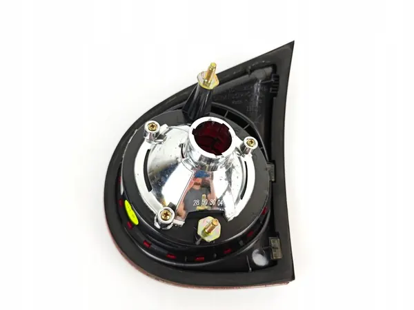 VW GOLF V R32 Vänster Baklykta 1K6945093K image 3