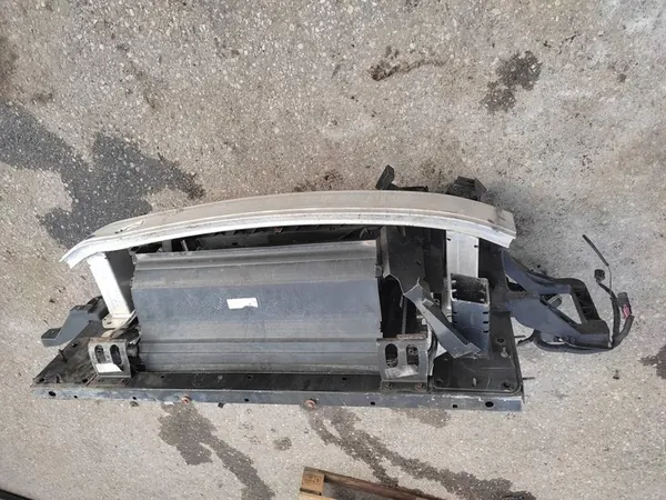 Front bumper Jeep Cherokee 3291570113K image 1