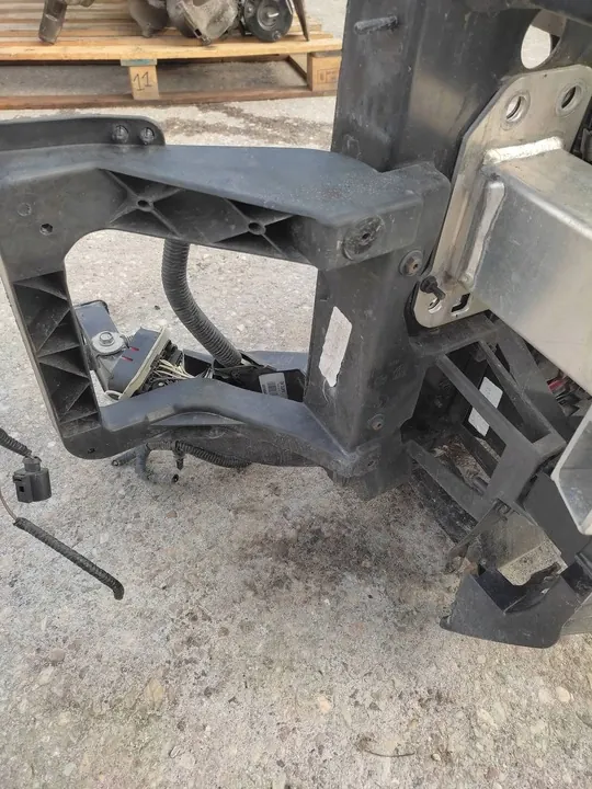 Front bumper Jeep Cherokee 3291570113K image 3