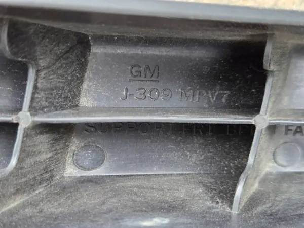 OEM 95018459 Ajovalon Kiinnitysliukka Oikea Etu image 6