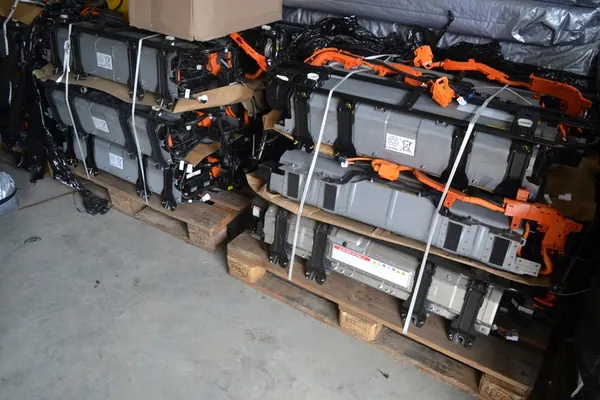 KIA CEED III XCEED LIFT PHEV HYBRIDE ACCU 37503-CR710 image 1