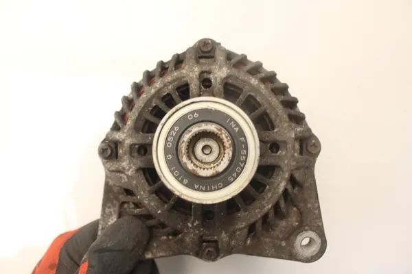 NISSAN JUKE F15 1.6 B Vaihtovirtageneraattori image 5