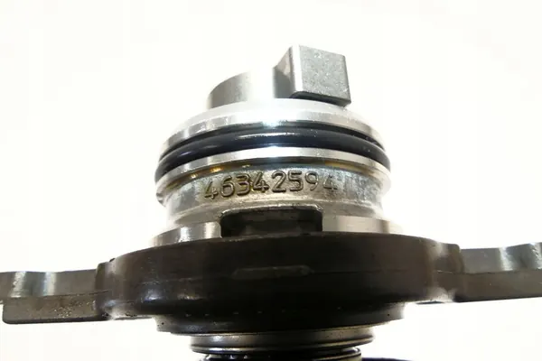 Vattenpump FIAT 500X 1.0 Turbo image 4