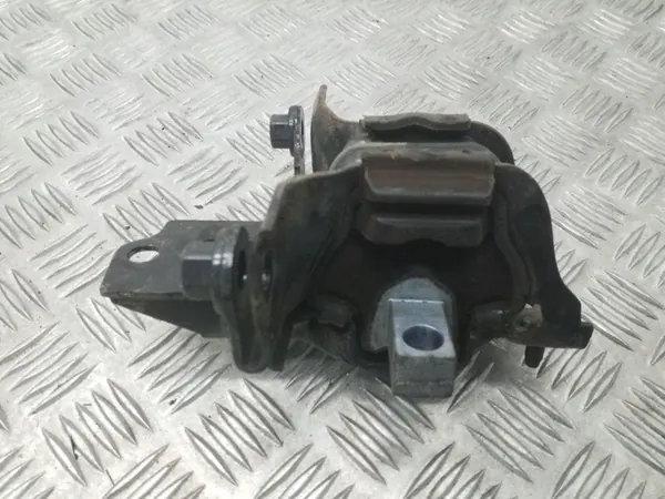 Skoda Fabia Mk2 Vaihteiston kiinnike 6R0199555 image 7