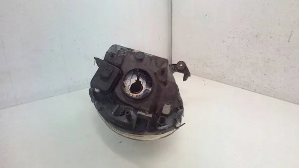 Vasen etuvalaisin Nissan Micra image 2