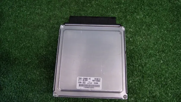 Calculateur Moteur Jaguar X-Type OEM 7X43-12A650-AC image 4