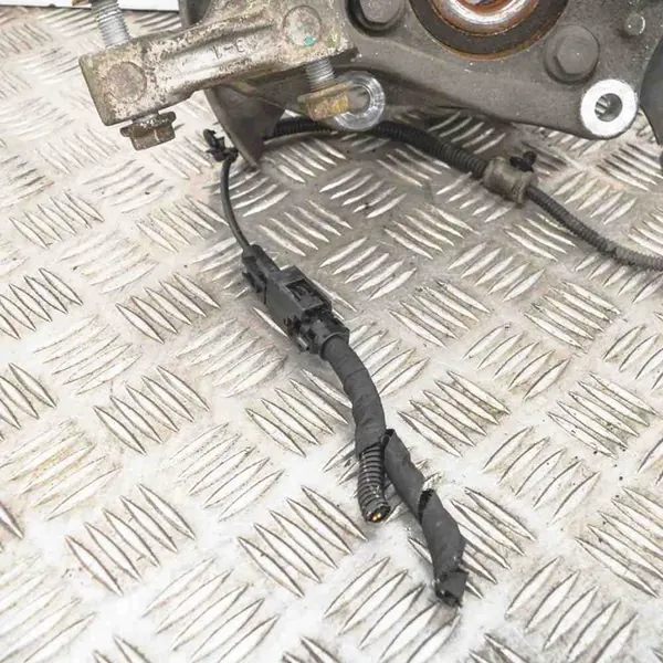 Snodo anteriore sinistro OPEL ZAFIRA TOURER C 13583479 image 7