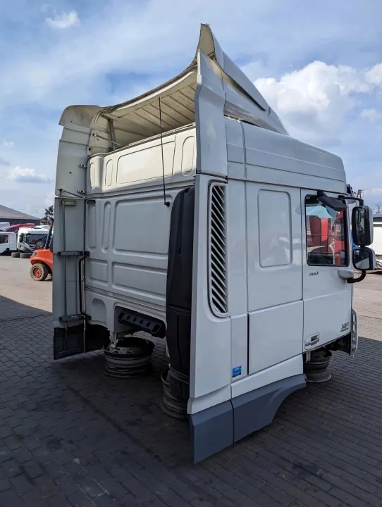 Cabine DAF XF 106 SC - OEM KABINA DAF XF 106 SC image 4