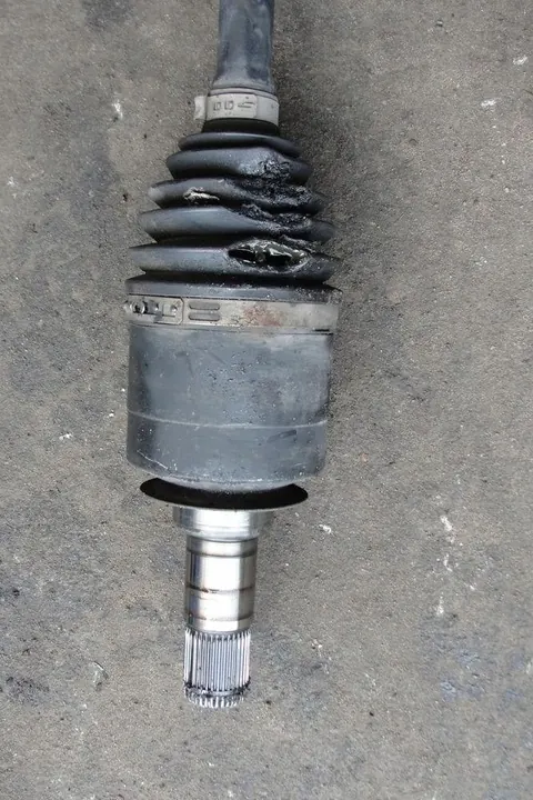 MERCEDES GL GLS X166 Främre Vänster Halvaxel A1663303300 image 2