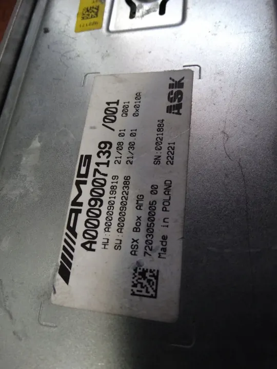 Mercedes Active Sound Versterker OEM A0009007139 image 3